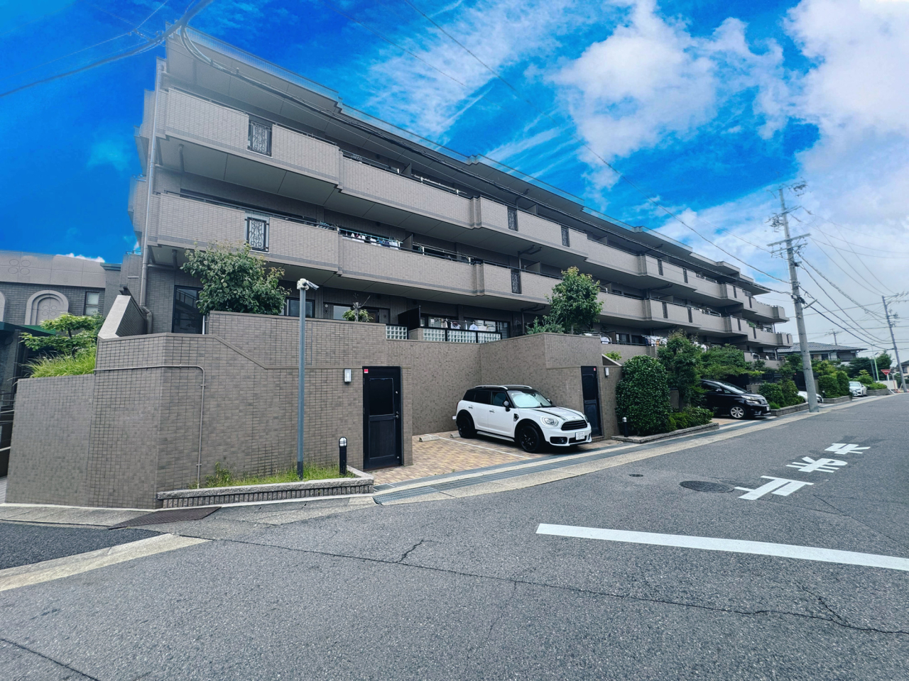 ライオンズガーデンヒルズ富士見台壱番館　101 4LDK　自由ヶ丘駅徒歩13分